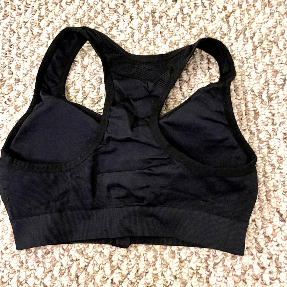 Sports bra - Picture 3 of 4